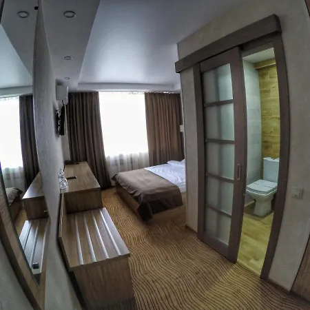 Hotel Druzhba 3*