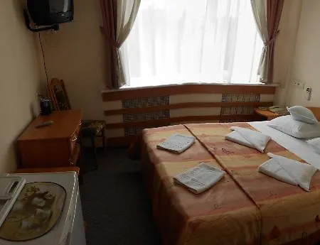 Druzhba 3*