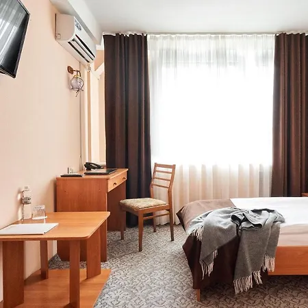Druzhba 3*